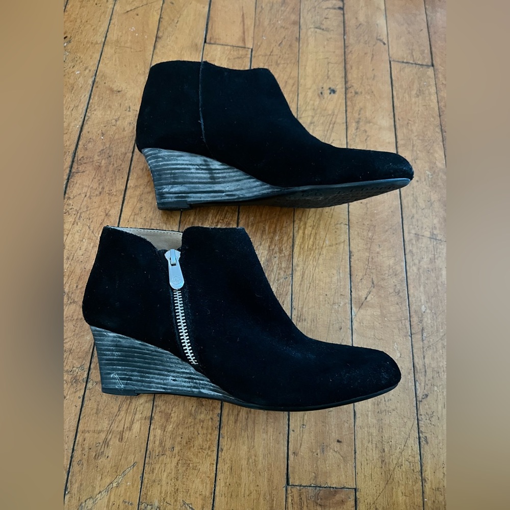 Adrienne Vittadini - Black Suede Ankle Bootie with Wedge Heel - Size 8